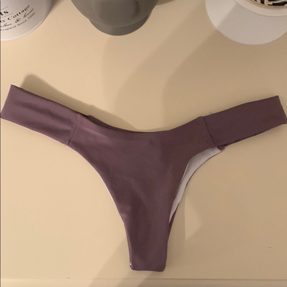 Bathing suit bottoms